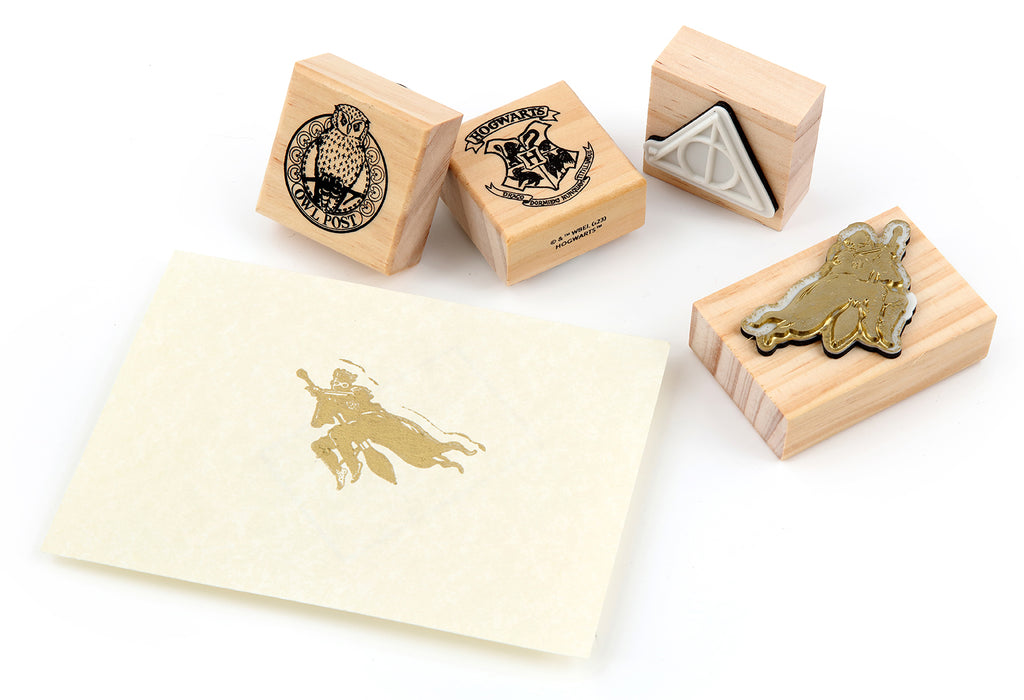 Harry Potter: Welcome to Hogwarts Rubber Stamp Set